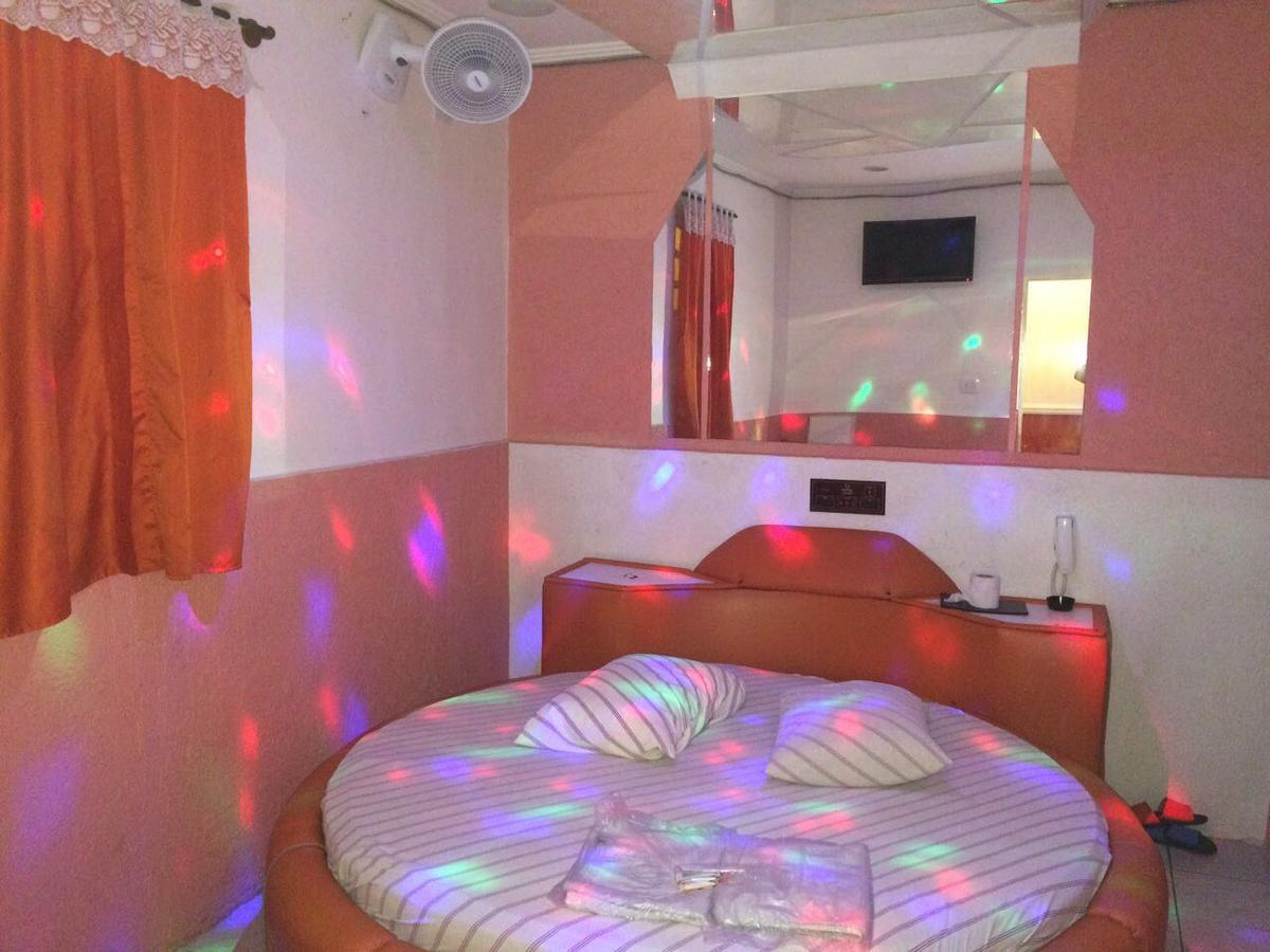 Ternura (adults Only) *